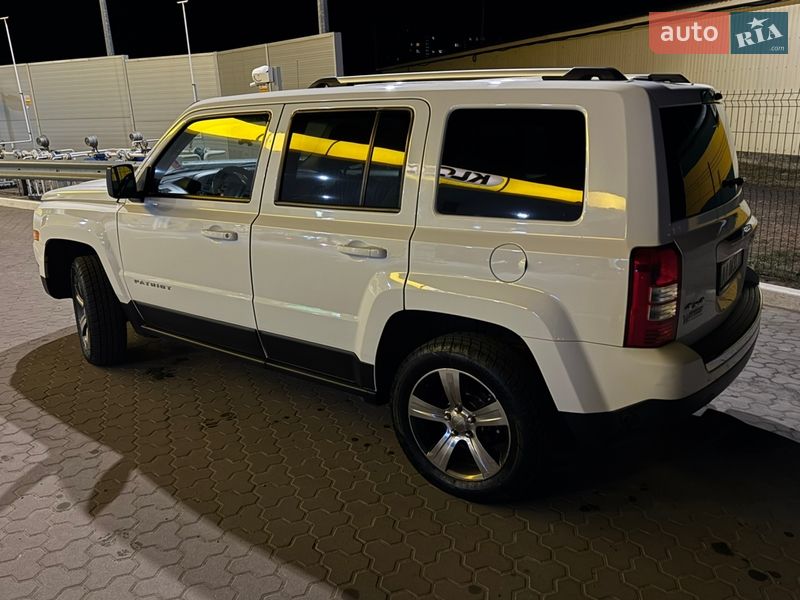 Позашляховик / Кросовер Jeep Patriot 2015 в Переяславі