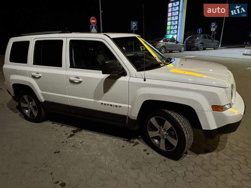 Позашляховик / Кросовер Jeep Patriot 2015 в Переяславі