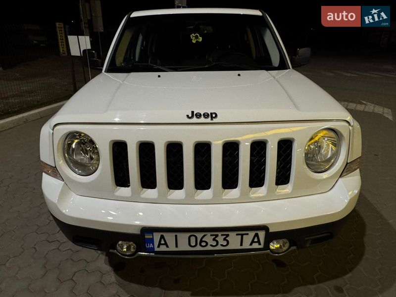 Позашляховик / Кросовер Jeep Patriot 2015 в Переяславі