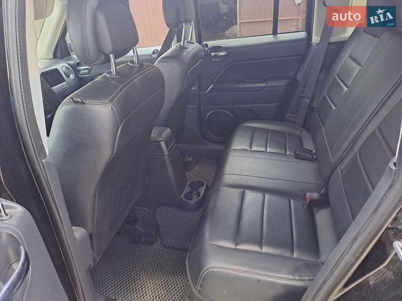 Внедорожник / Кроссовер Jeep Patriot 2016 в Добромиле