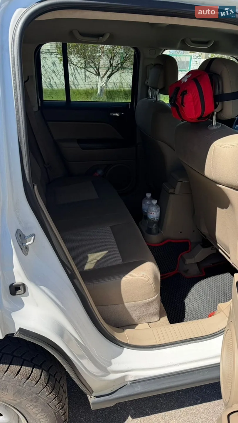2012 Jeep Liberty (Patriot) - мініатюра 7