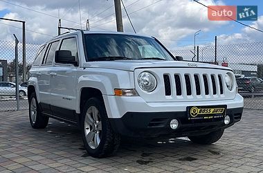 Внедорожник / Кроссовер Jeep Patriot 2015 в Стрые
