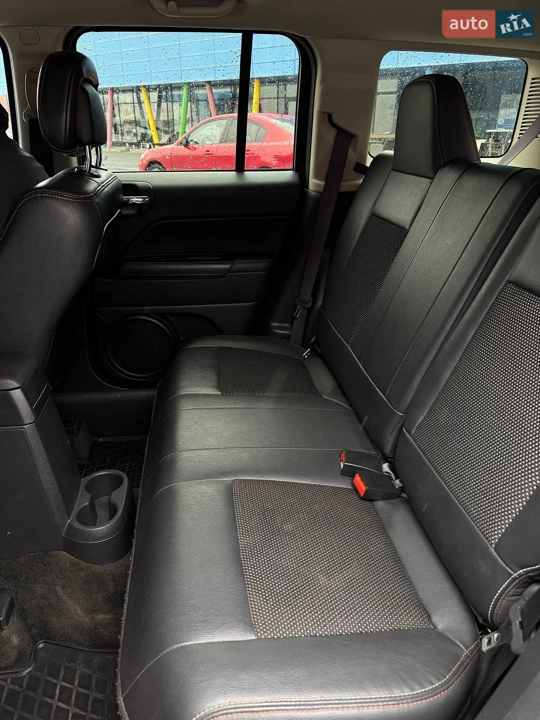 2016 Jeep Liberty (Patriot) - мініатюра 9