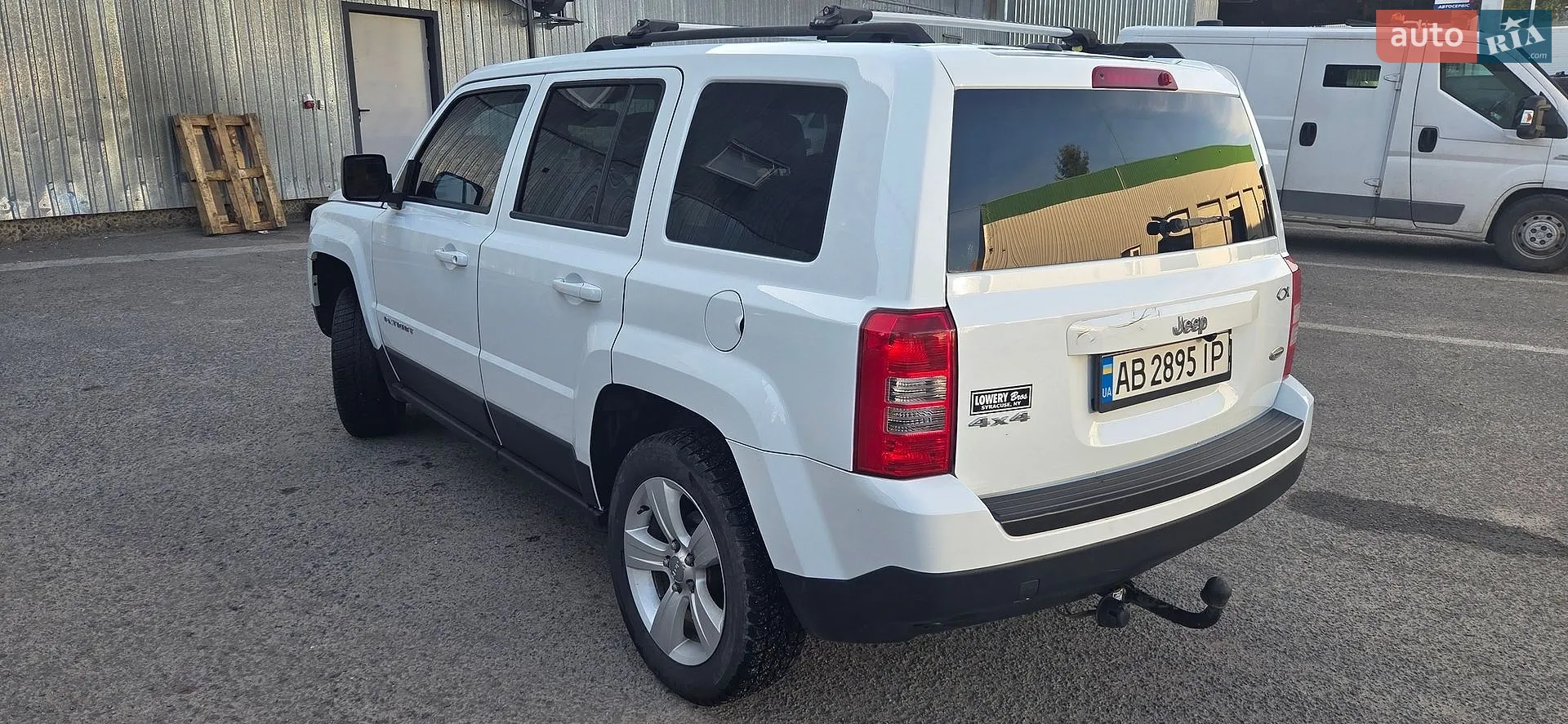 2014 Jeep Liberty (Patriot) - мініатюра 4