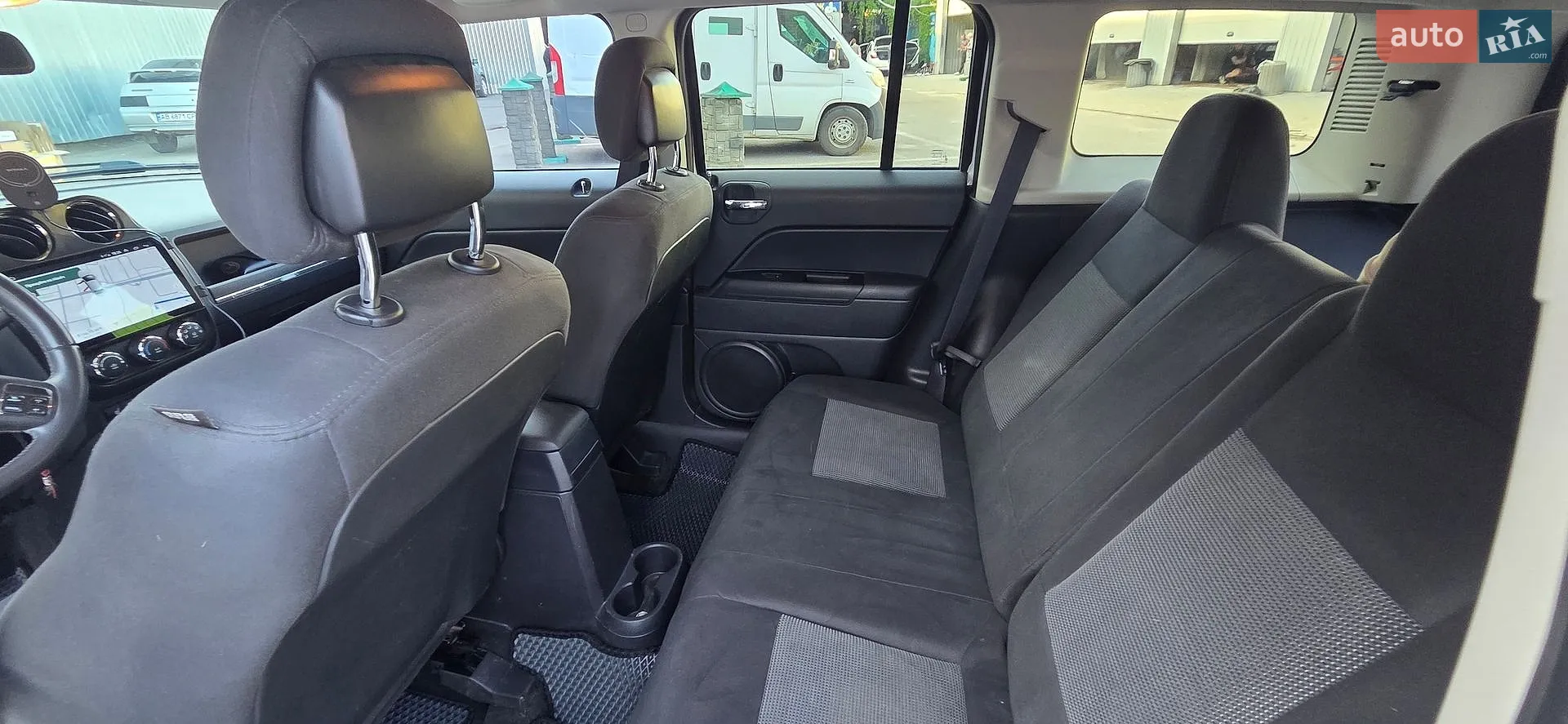 2014 Jeep Liberty (Patriot) - мініатюра 6