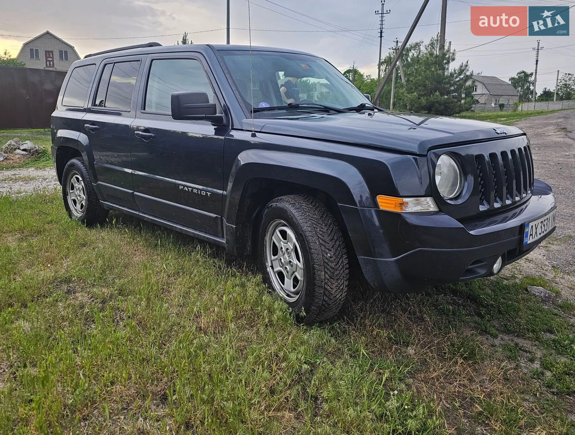 2015 Jeep Liberty (Patriot) - мініатюра 2