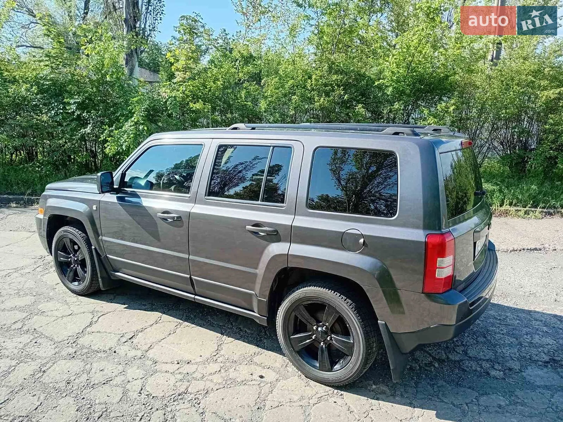 2014 Jeep Liberty (Patriot) - мініатюра 3