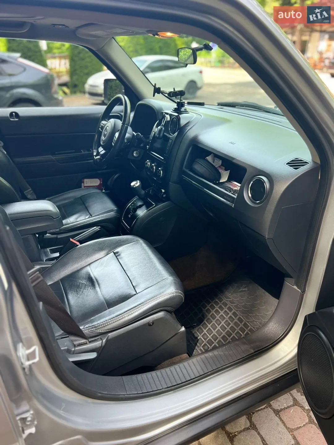 2014 Jeep Liberty (Patriot) - мініатюра 17