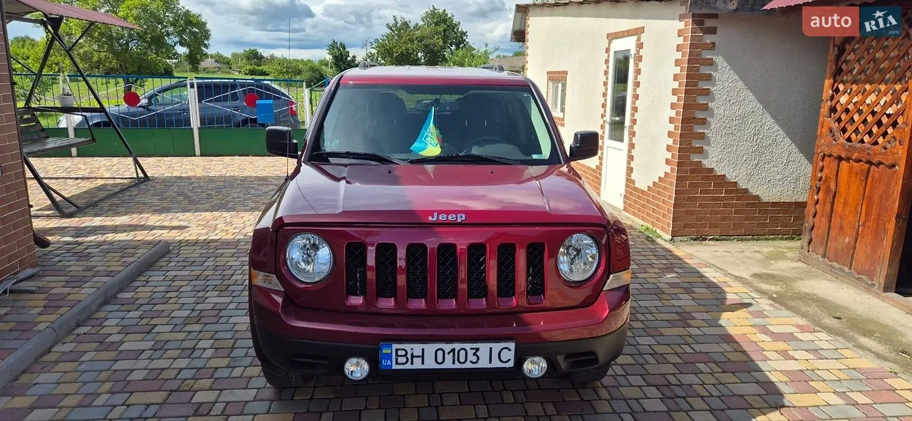2015 Jeep Liberty (Patriot) - мініатюра 18