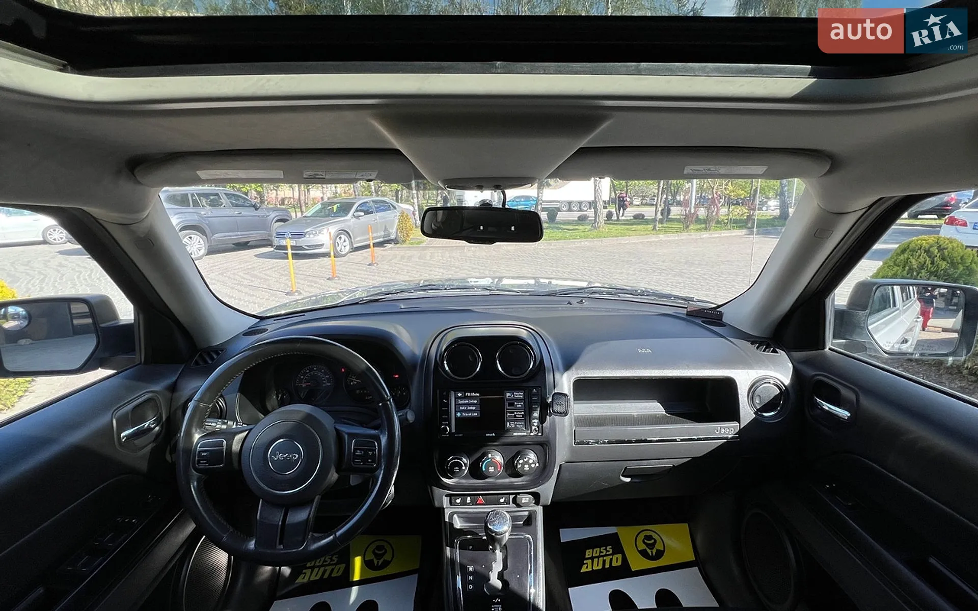 2015 Jeep Liberty (Patriot) - мініатюра 13