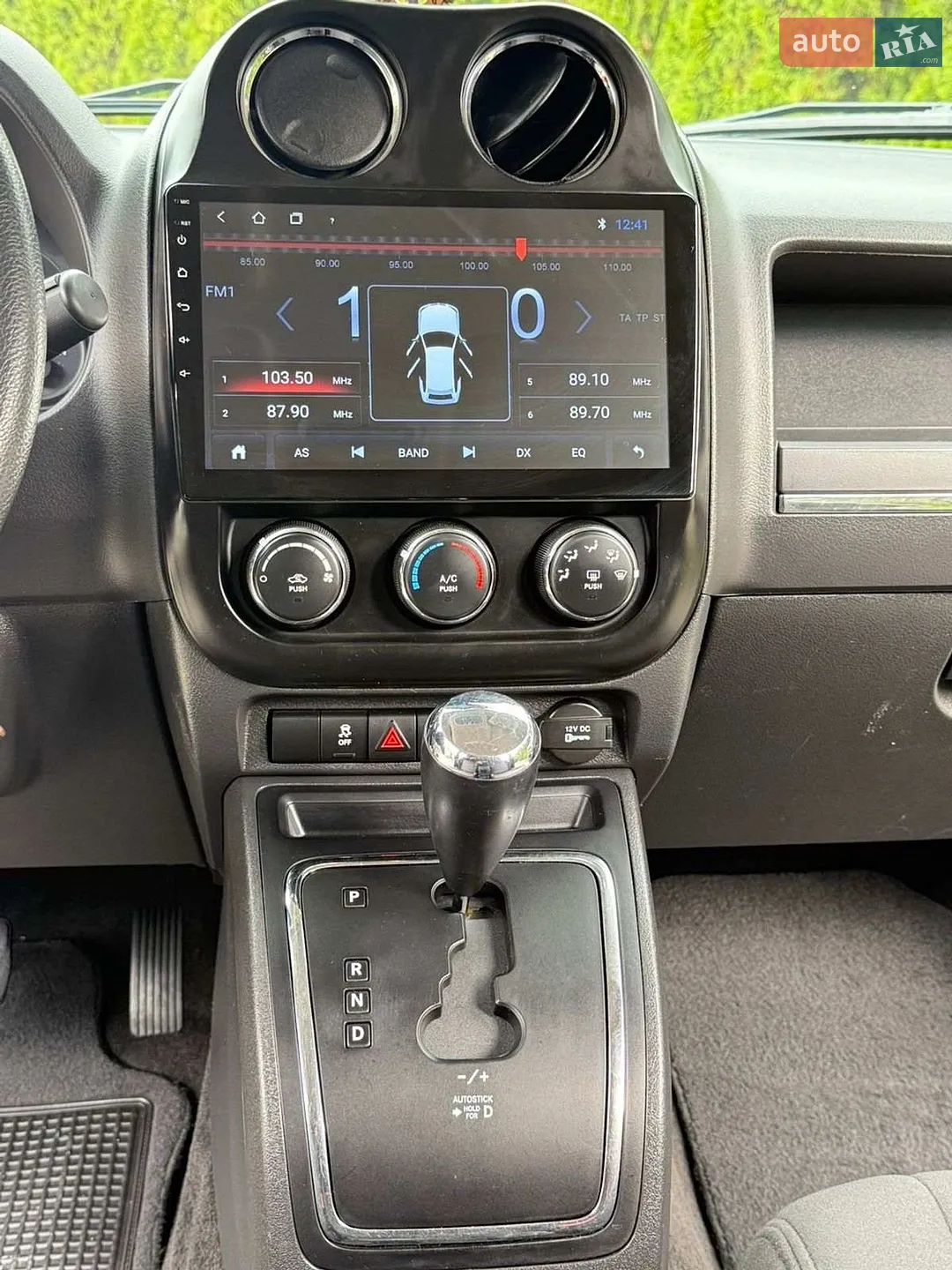 2012 Jeep Liberty (Patriot) - мініатюра 4