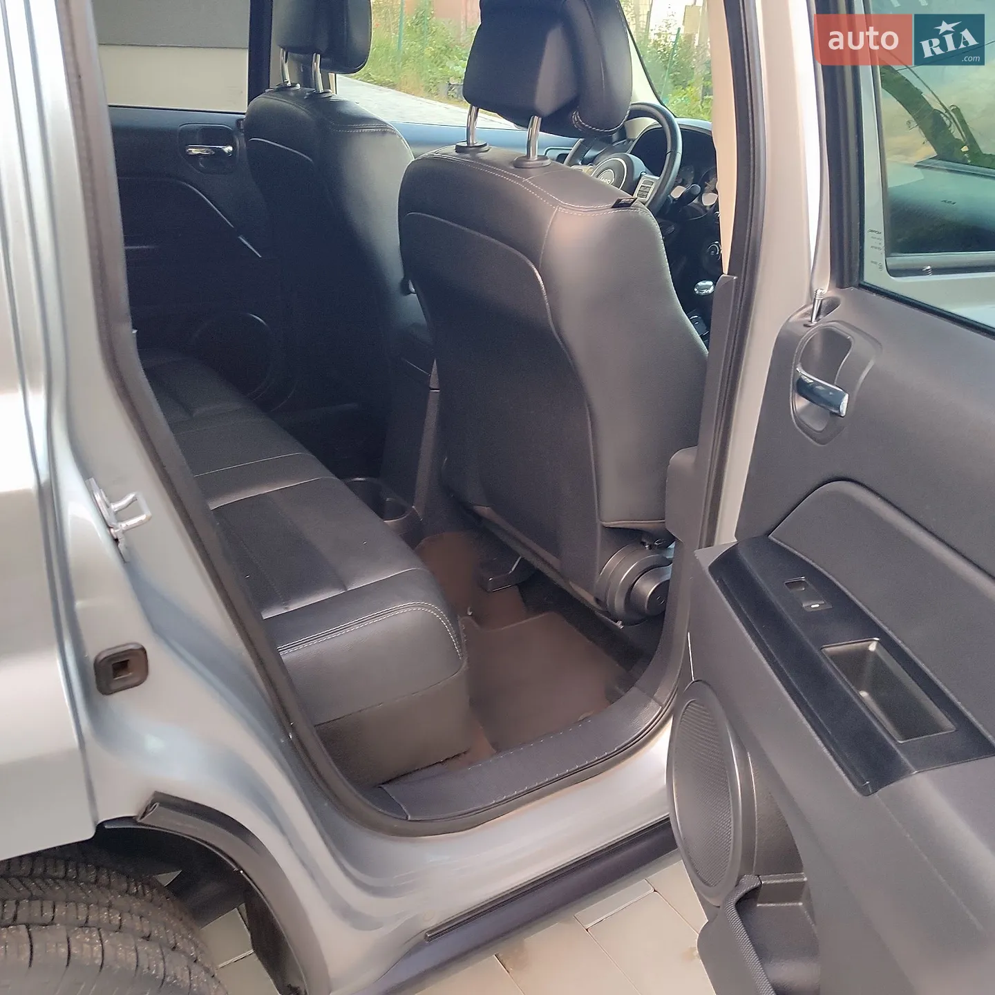 2015 Jeep Liberty (Patriot) - мініатюра 23