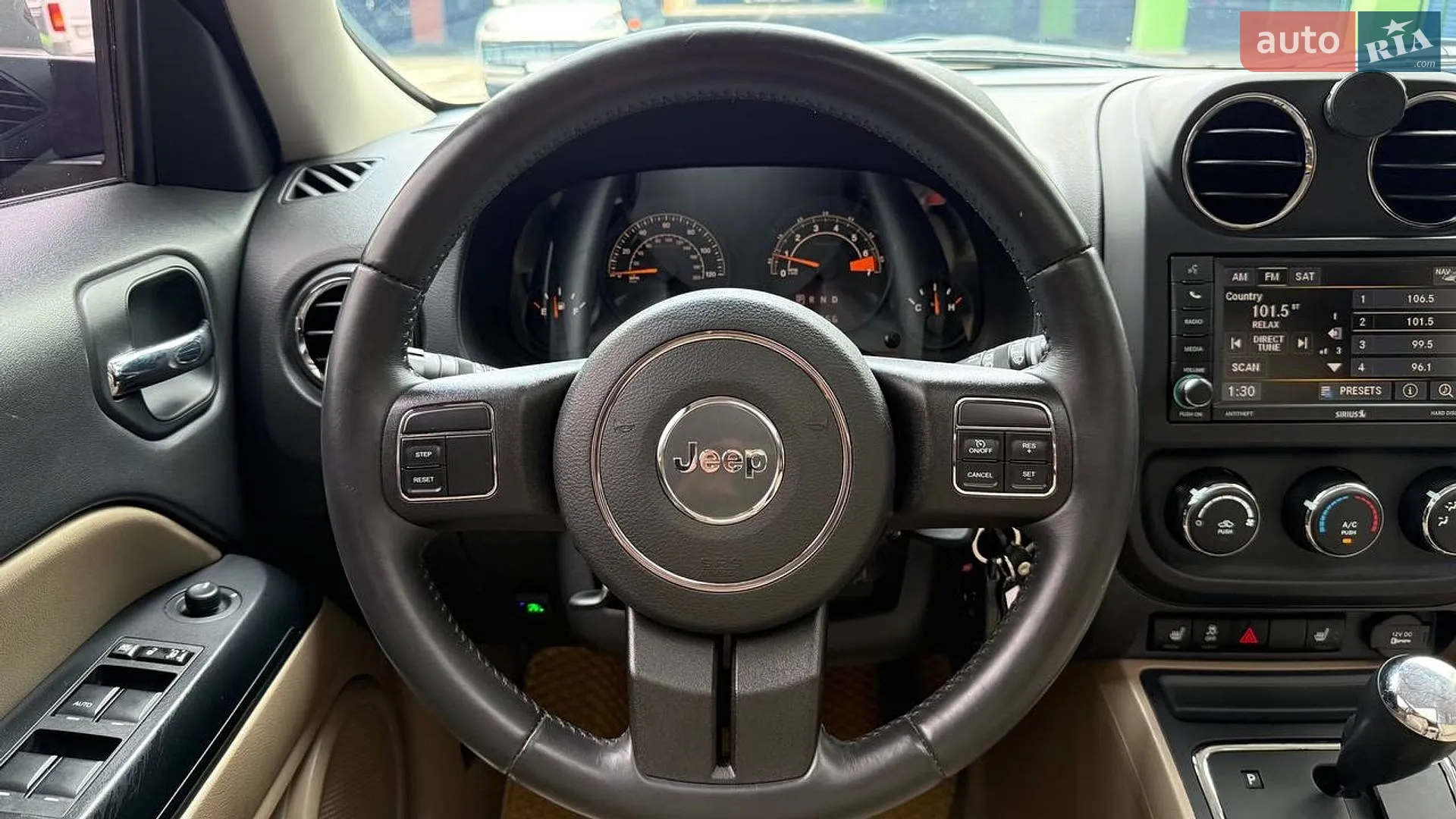 2015 Jeep Liberty (Patriot) - мініатюра 19