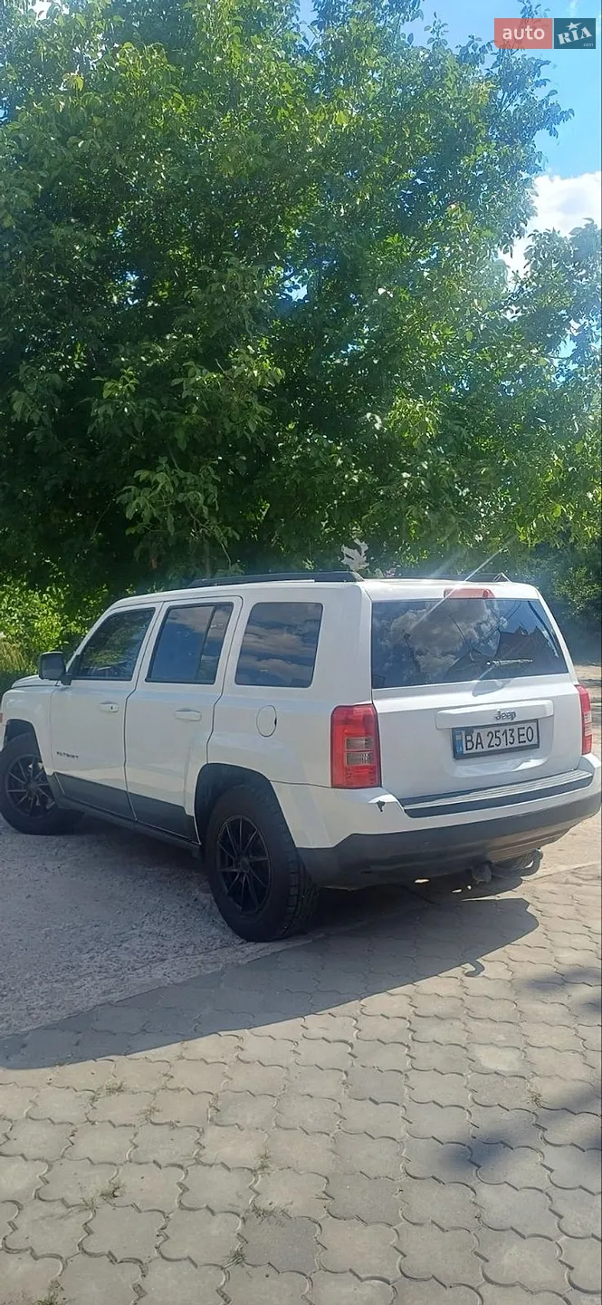 2014 Jeep Liberty (Patriot) - мініатюра 4