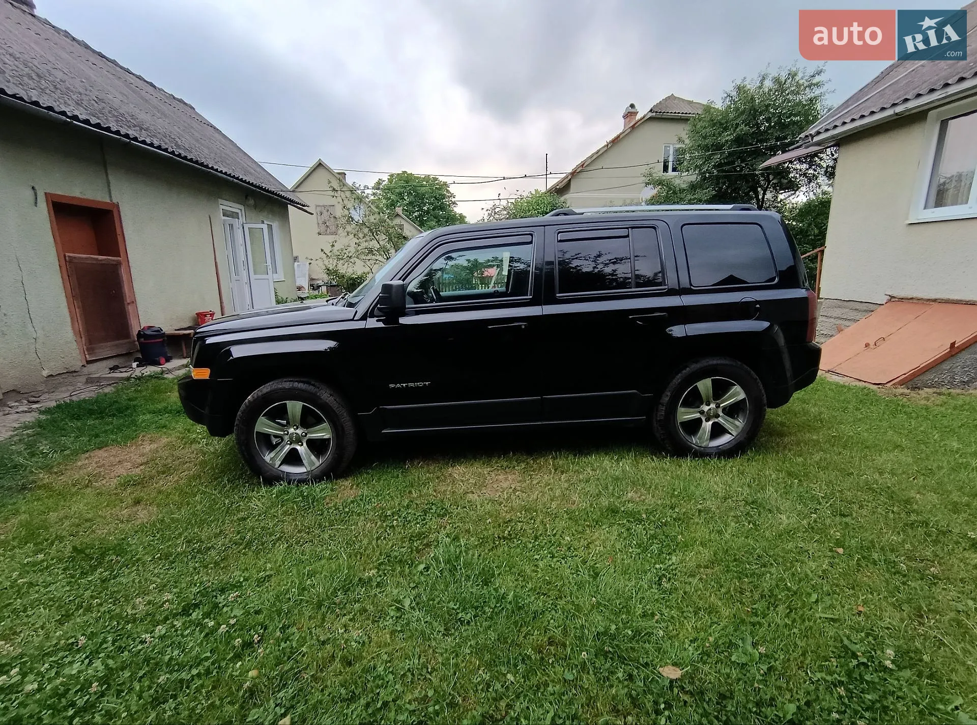 2016 Jeep Liberty (Patriot) - мініатюра 4