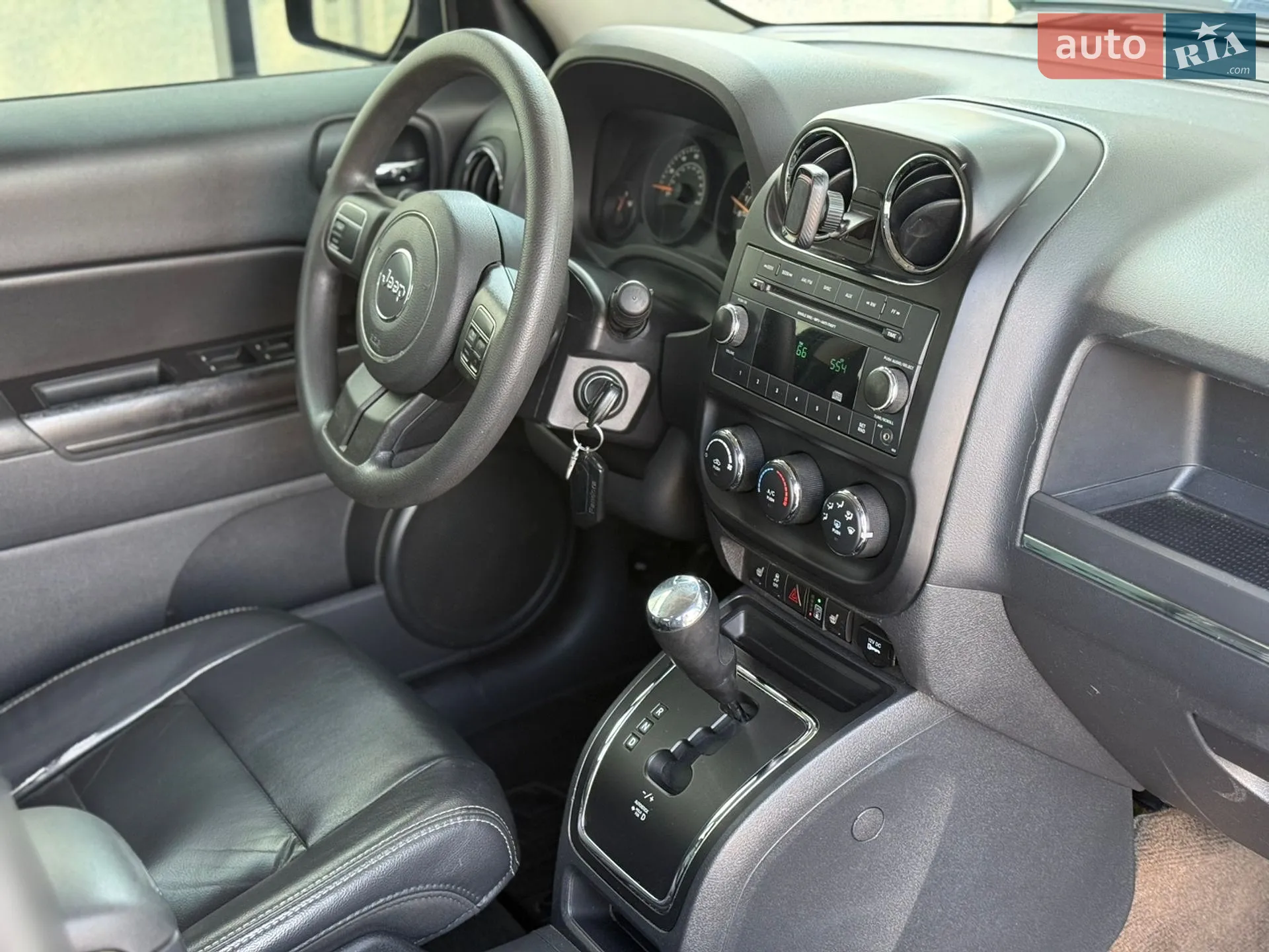 2013 Jeep Liberty (Patriot) - мініатюра 33