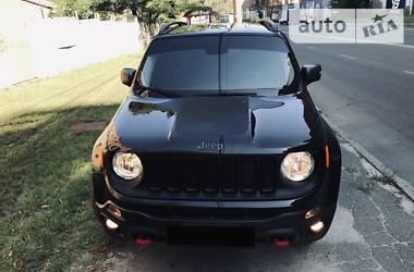 Внедорожник / Кроссовер Jeep Renegade 2017 в 
