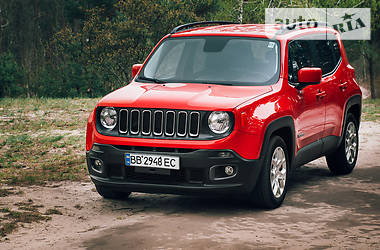 Позашляховик / Кросовер Jeep Renegade 2016 в 