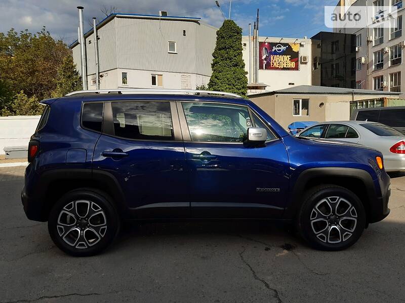 Внедорожник / Кроссовер Jeep Renegade 2016 в Одессе