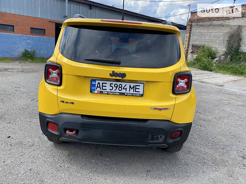 Позашляховик / Кросовер Jeep Renegade 2015 в Дніпрі