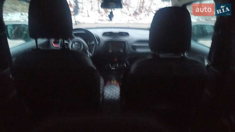 Позашляховик / Кросовер Jeep Renegade 2016 в Тернополі