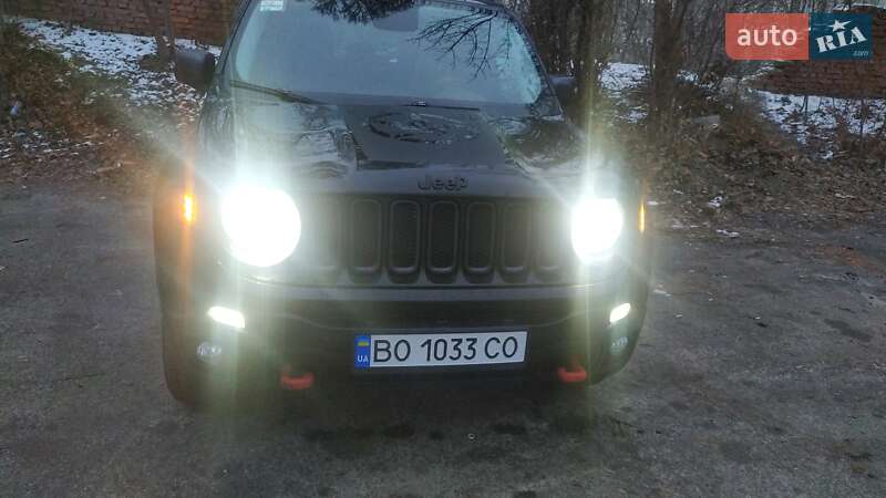 Позашляховик / Кросовер Jeep Renegade 2016 в Тернополі