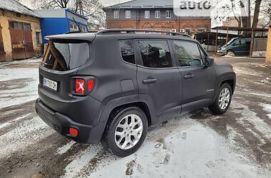 Внедорожник / Кроссовер Jeep Renegade 2015 в Сумах