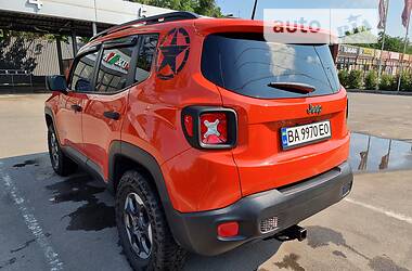 Внедорожник / Кроссовер Jeep Renegade 2017 в Кропивницком