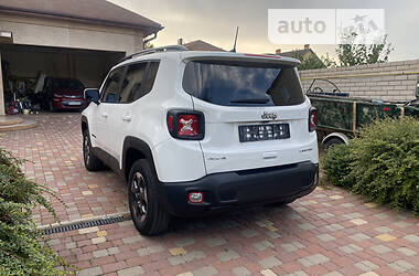 Внедорожник / Кроссовер Jeep Renegade 2018 в Одессе