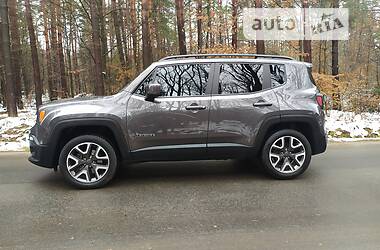 Внедорожник / Кроссовер Jeep Renegade 2016 в Ивано-Франковске