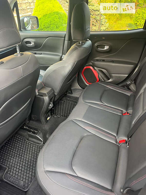 Внедорожник / Кроссовер Jeep Renegade 2018 в Львове