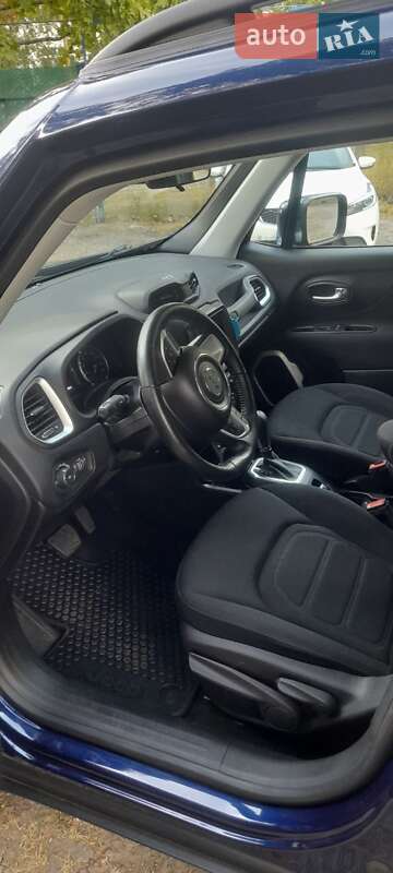 Позашляховик / Кросовер Jeep Renegade 2019 в Києві фото 5 Позашляховик / Кросовер Jeep Renegade 2019 в Києві