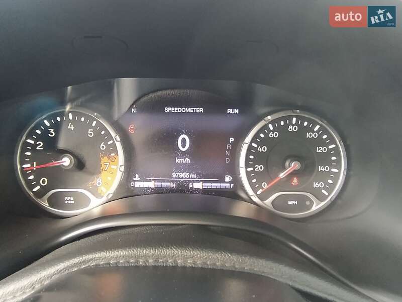 Внедорожник / Кроссовер Jeep Renegade 2016 в Тернополе