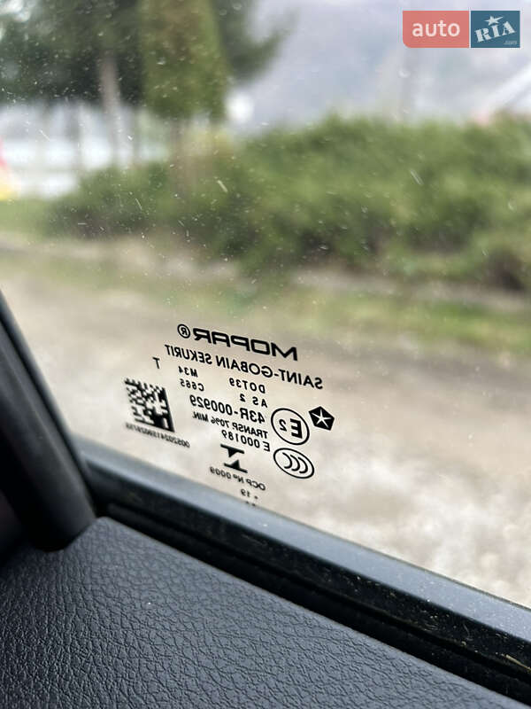 Позашляховик / Кросовер Jeep Renegade 2019 в Яремчі