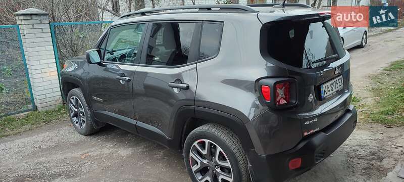 Позашляховик / Кросовер Jeep Renegade 2017 в Києві