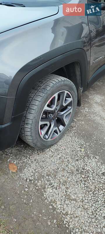 Позашляховик / Кросовер Jeep Renegade 2017 в Києві