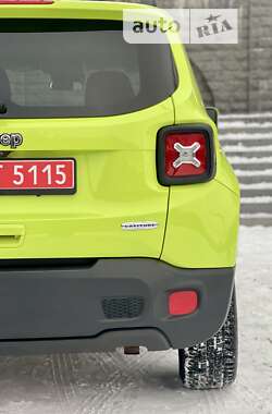 Внедорожник / Кроссовер Jeep Renegade 2018 в 
