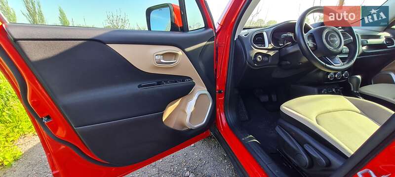 Позашляховик / Кросовер Jeep Renegade 2015 в Харкові