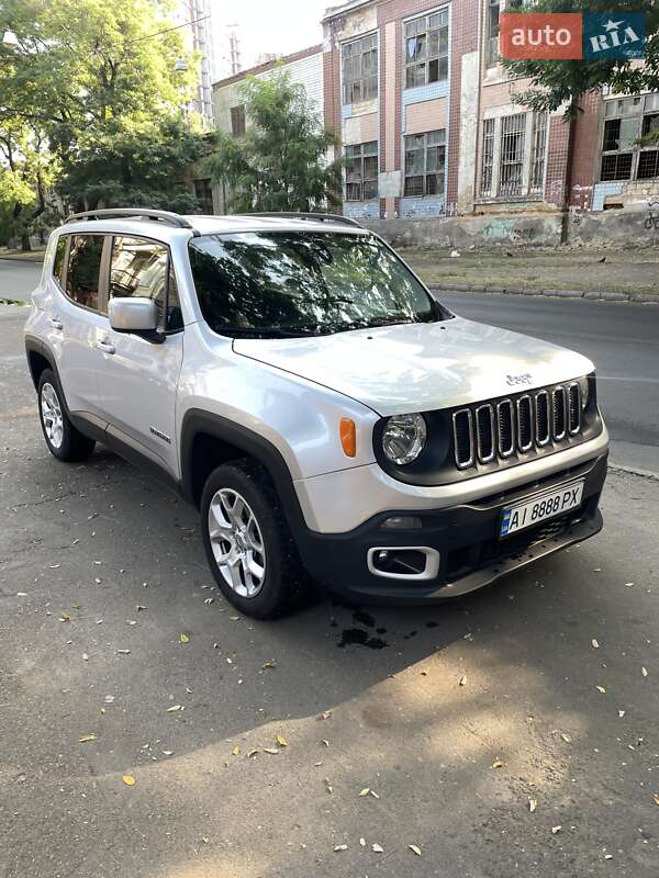 Внедорожник / Кроссовер Jeep Renegade 2016 в Киеве