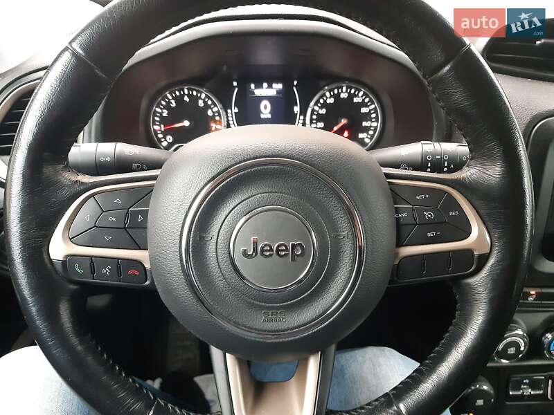 Позашляховик / Кросовер Jeep Renegade 2017 в Тульчині