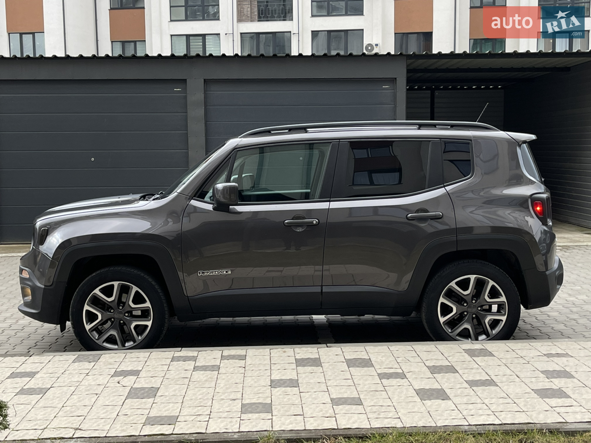 2017 Jeep Renegade - мініатюра 30