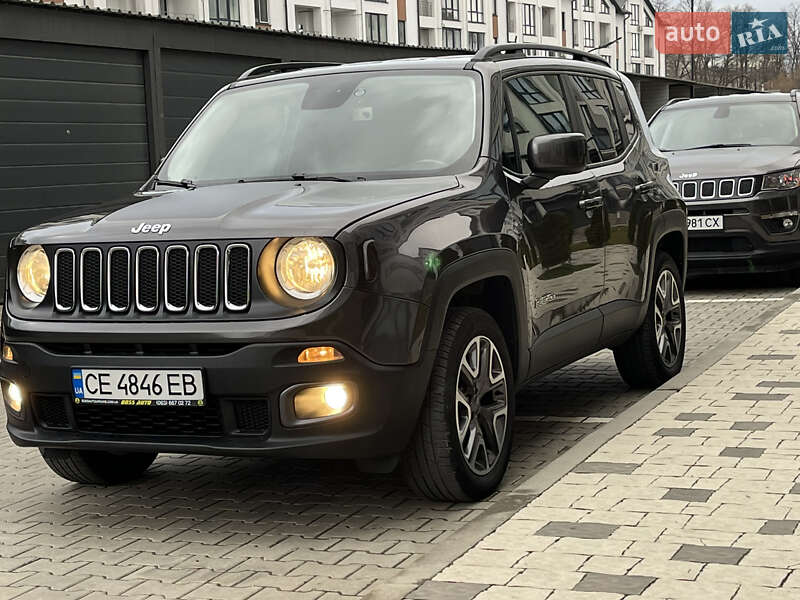 Внедорожник / Кроссовер Jeep Renegade 2017 в Черновцах