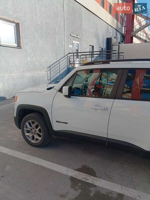 Внедорожник / Кроссовер Jeep Renegade 2015 в Борисполе