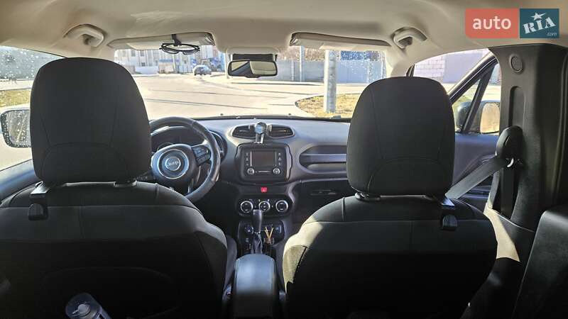 Внедорожник / Кроссовер Jeep Renegade 2016 в Чернигове