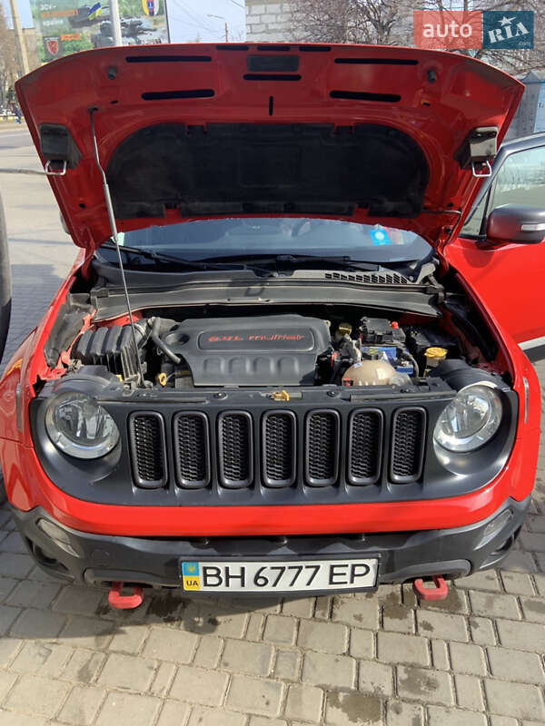 Позашляховик / Кросовер Jeep Renegade 2017 в Одесі