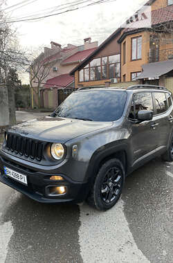 Внедорожник / Кроссовер Jeep Renegade 2016 в Одессе