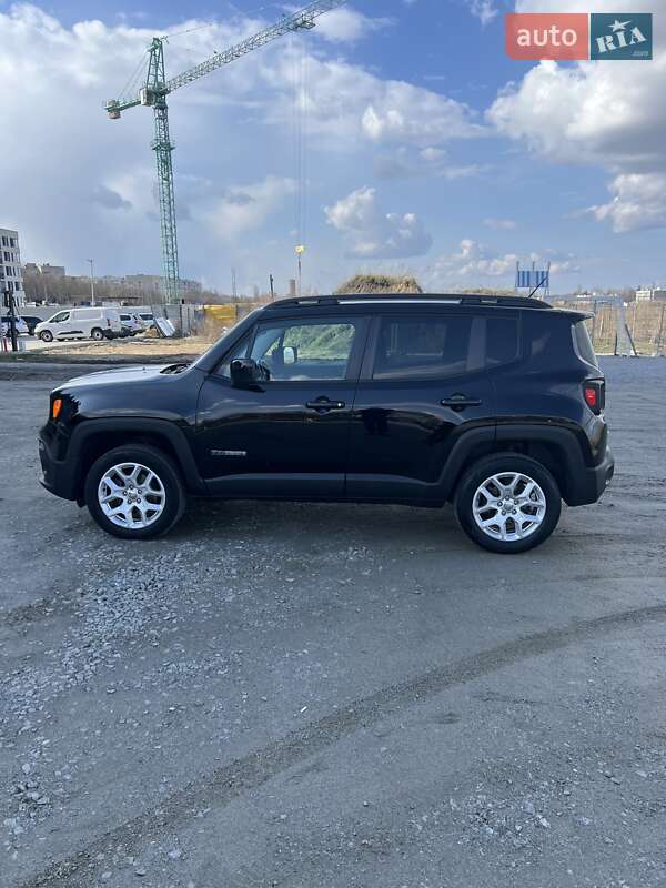 Внедорожник / Кроссовер Jeep Renegade 2016 в Ровно