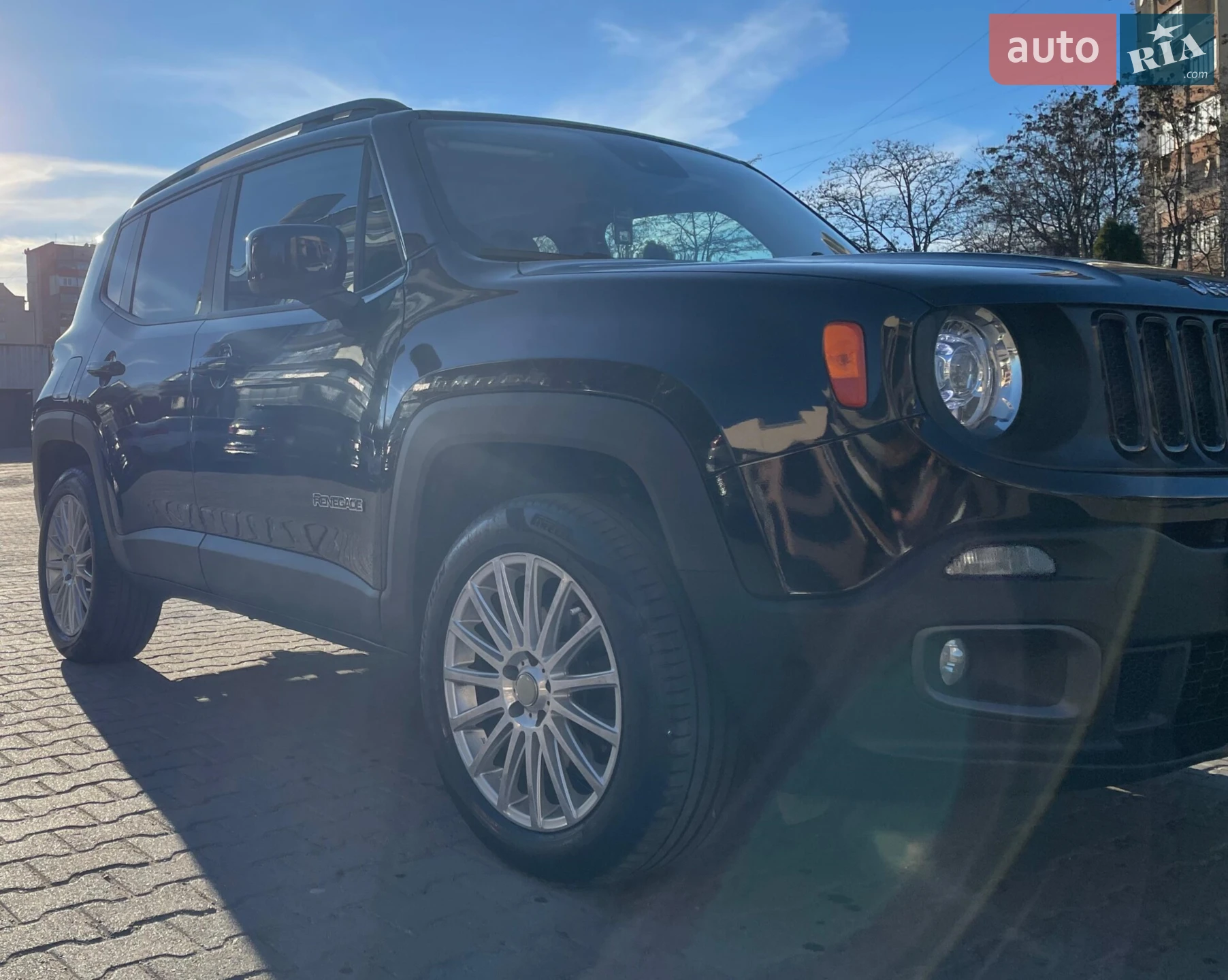 2015 Jeep Renegade - мініатюра 6
