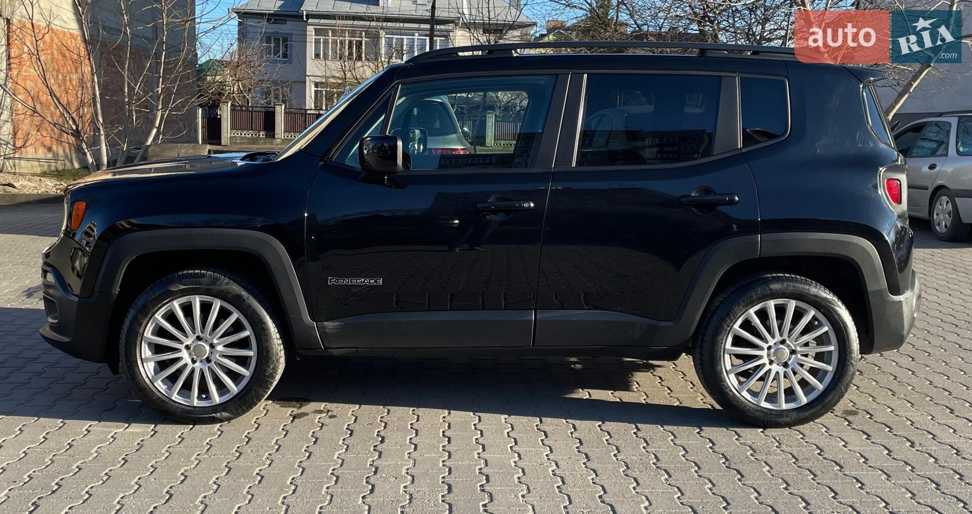 2015 Jeep Renegade - мініатюра 16