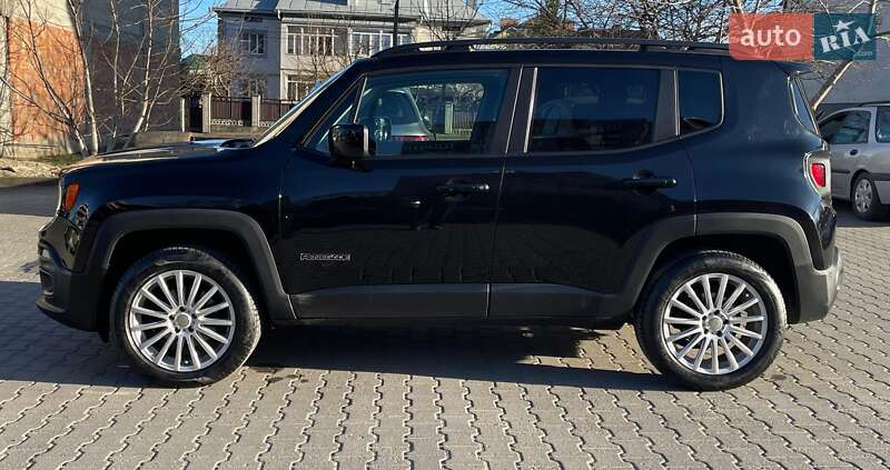 Позашляховик / Кросовер Jeep Renegade 2015 в Чернівцях